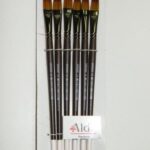 Četkica braon bela flat 12